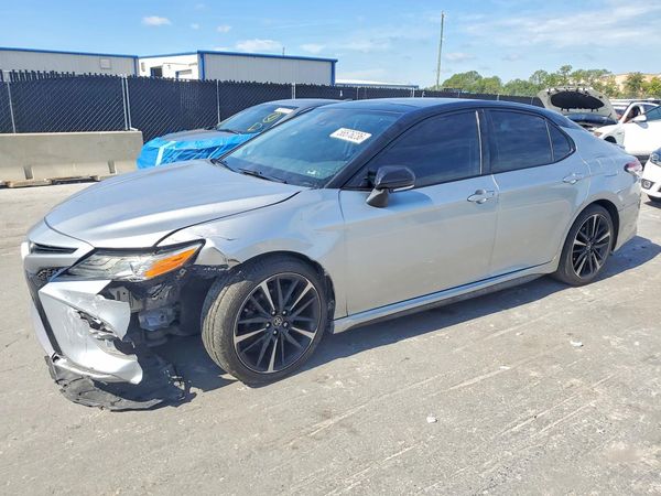 2020 TOYOTA CAMRY