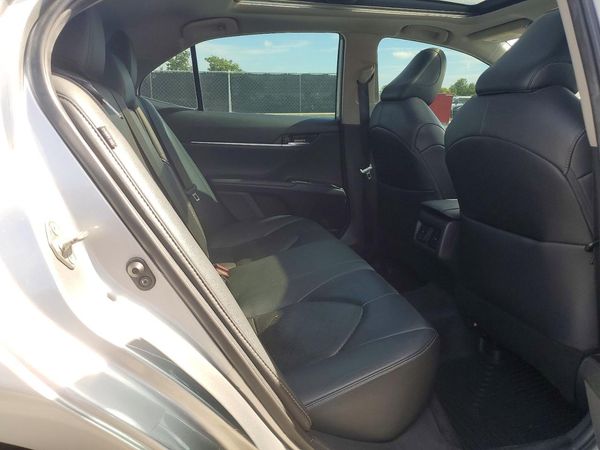 2020 TOYOTA CAMRY