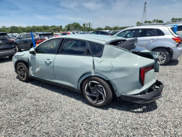 2026 KIA K4 EX