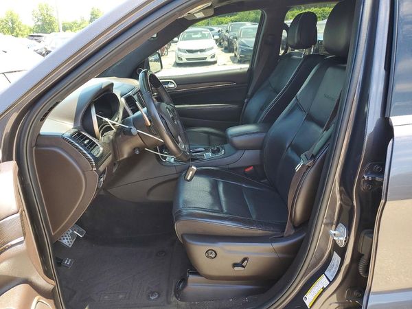 2017 JEEP GRAND CHEROKEE Summit