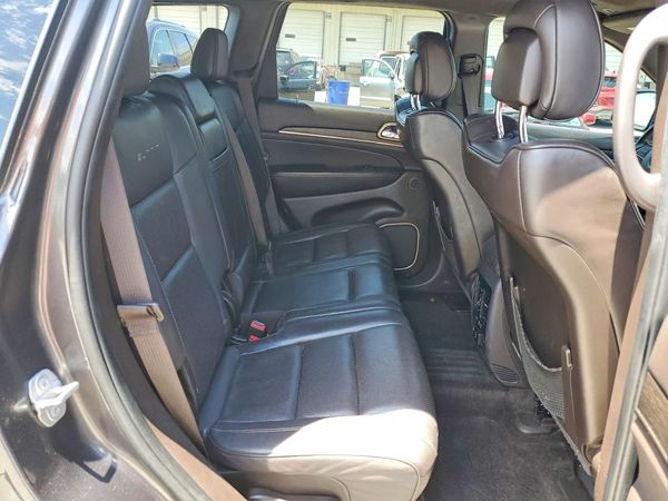 2017 JEEP GRAND CHEROKEE Summit