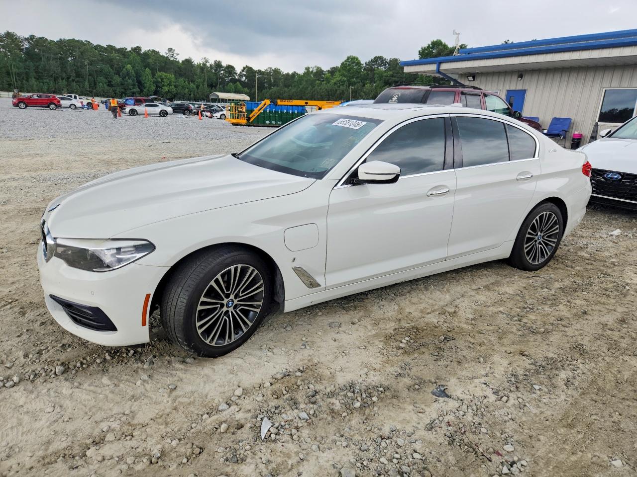 2018 BMW 530E