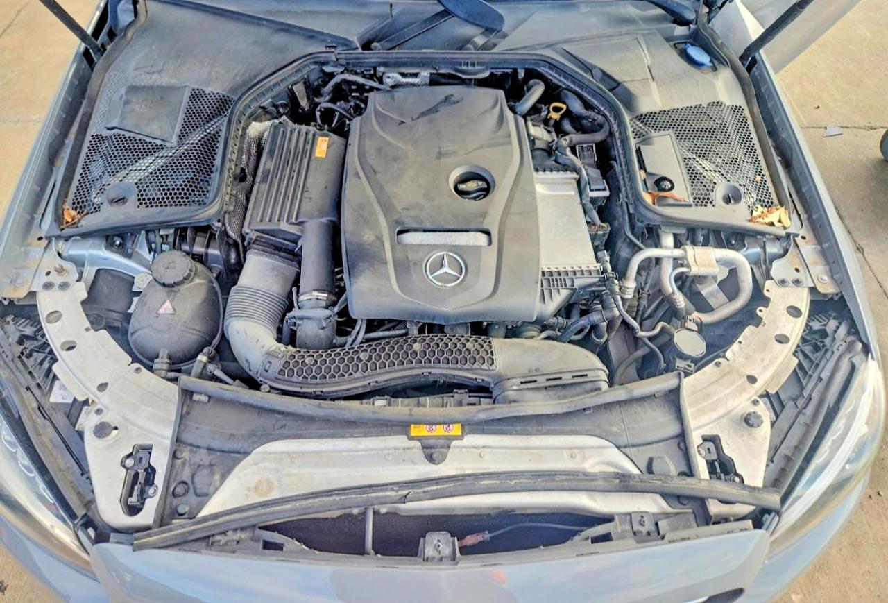 2017 MERCEDES-BENZ C C300