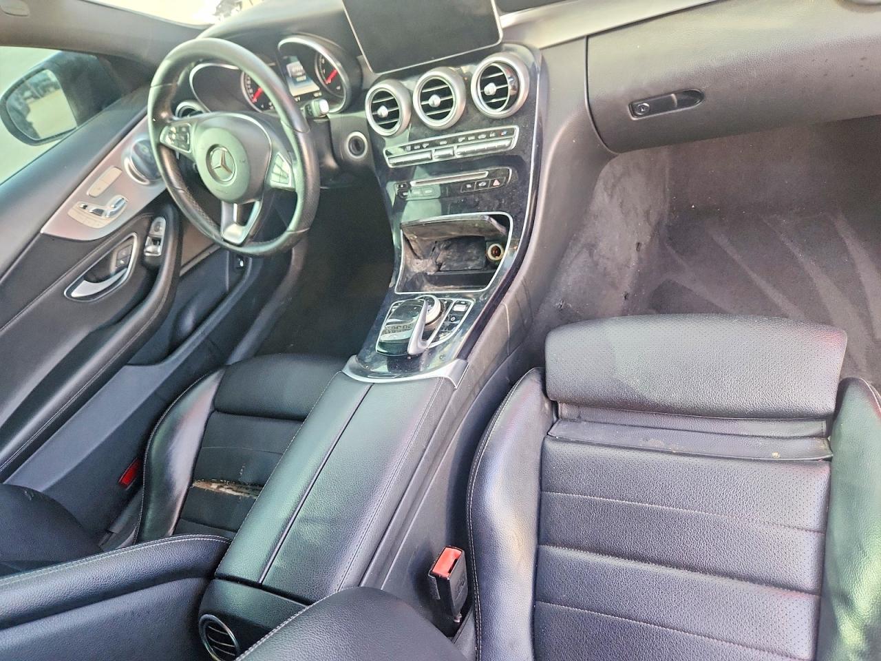 2017 MERCEDES-BENZ C C300