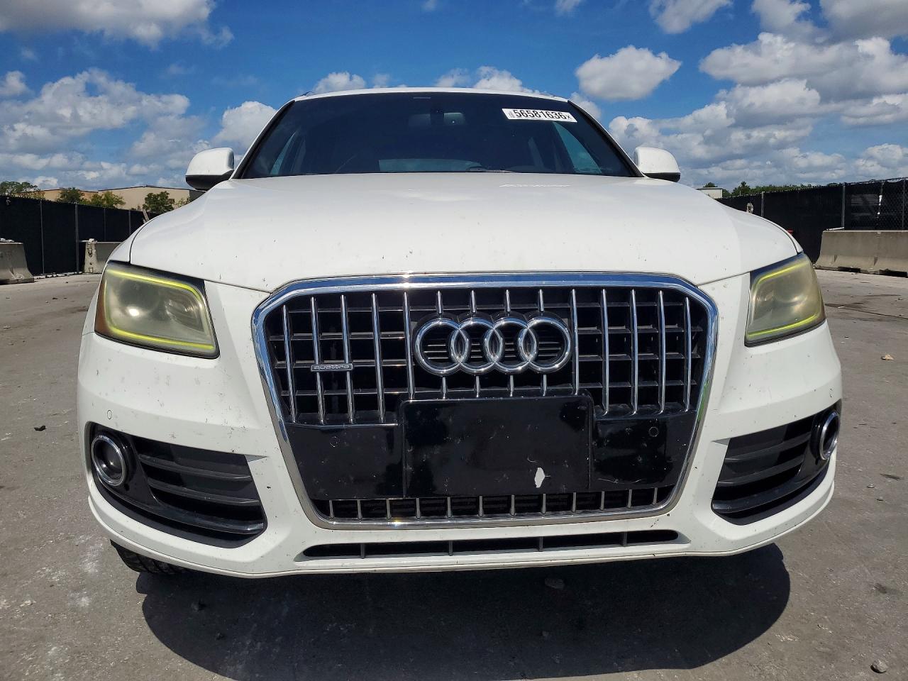 2013 AUDI Q5 Premium Plus