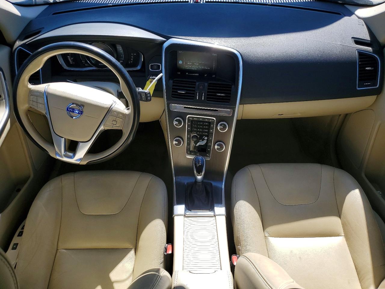 2016 VOLVO XC60 SV33 Premier