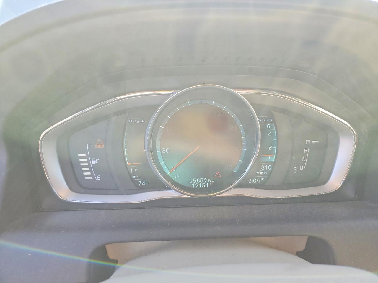 2016 VOLVO XC60 SV33 Premier