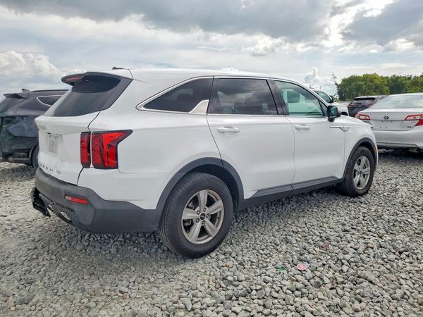 2022 KIA SORENTO LX