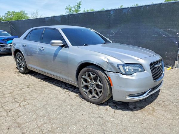 2018 CHRYSLER 300