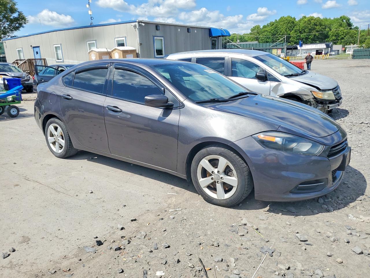 2016 DODGE DART SXT