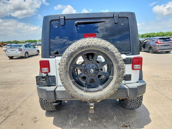 2016 JEEP WRANGLER UNLIMITED SPORT 4X4
