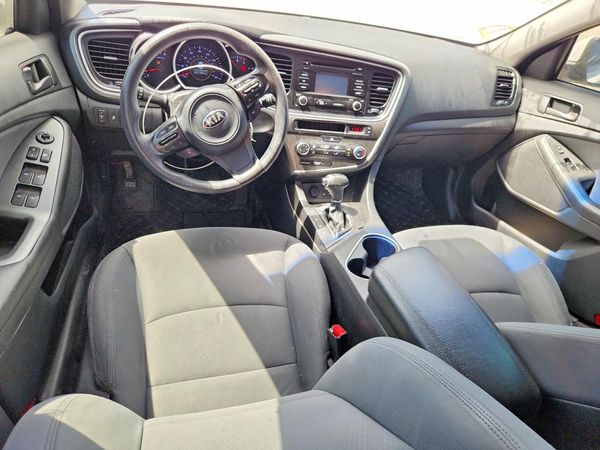 2015 KIA OPTIMA GL - Middle-low
