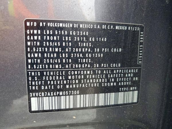 2023 VOLKSWAGEN TIGUAN SE R-Line Black