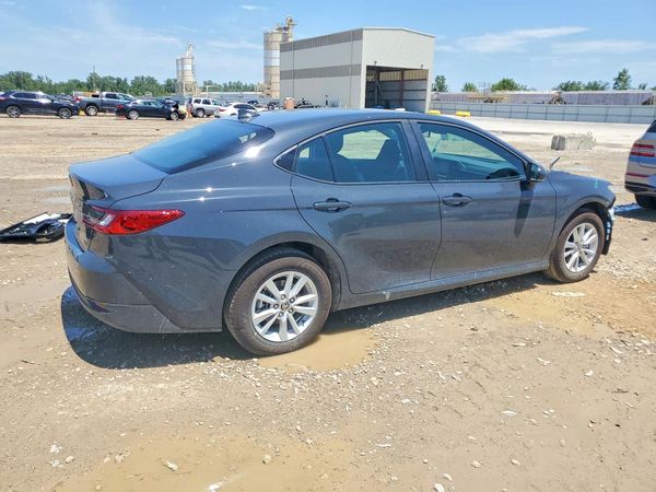 2026 TOYOTA CAMRY