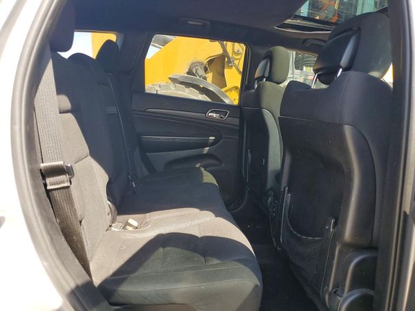 2015 JEEP GRAND CHEROKEE LAREDO 4X4