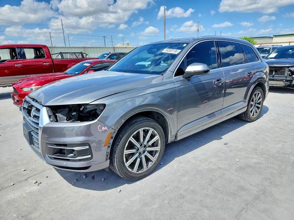 2017 AUDI Q7 quattro Premium Plus