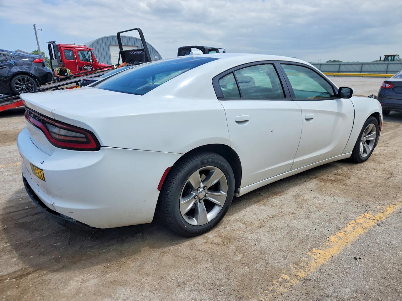 2016 DODGE CHARGER SXT