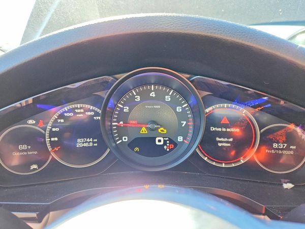 2019 PORSCHE CAYENNE