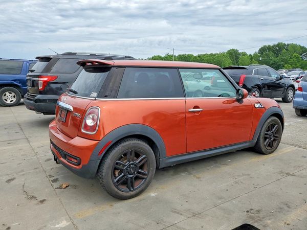 2012 MINI COOPER