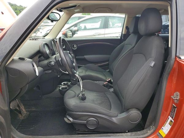 2012 MINI COOPER
