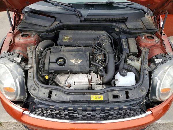 2012 MINI COOPER