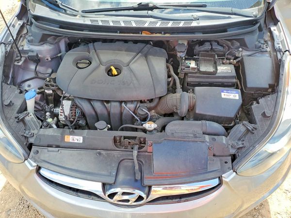 2013 HYUNDAI ELANTRA