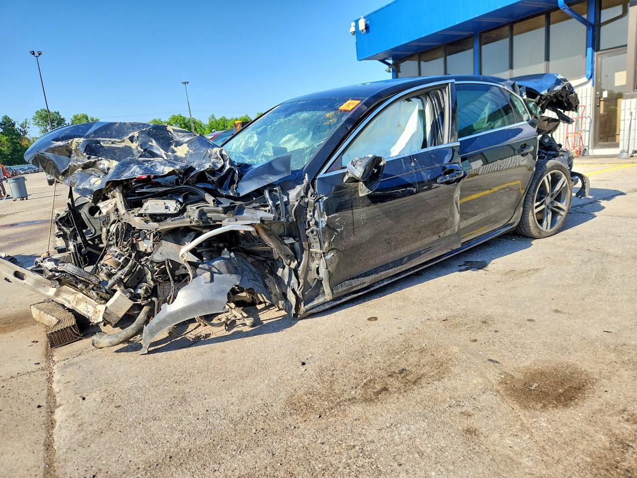 2017 AUDI A4
