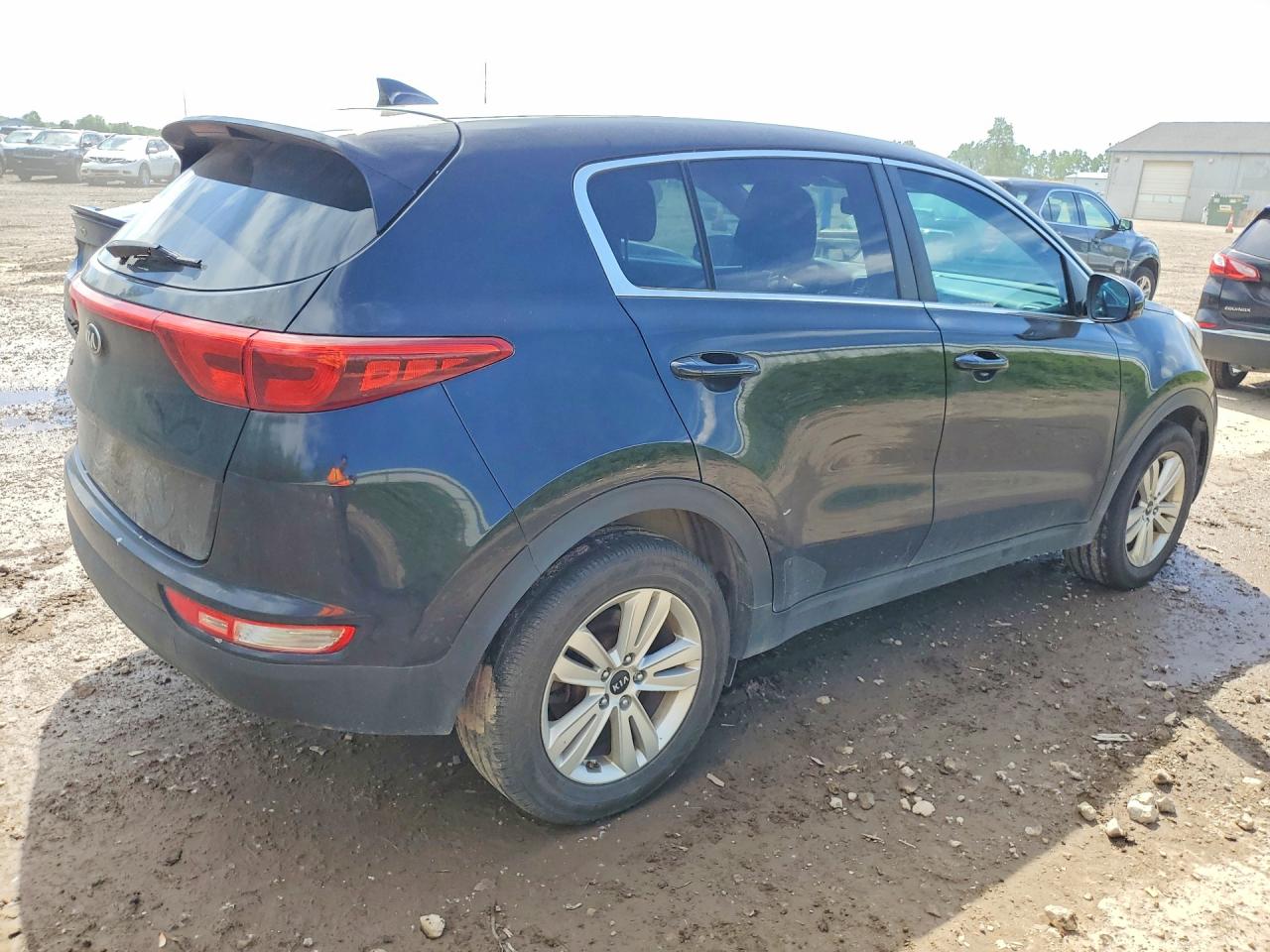 2017 KIA SPORTAGE LX