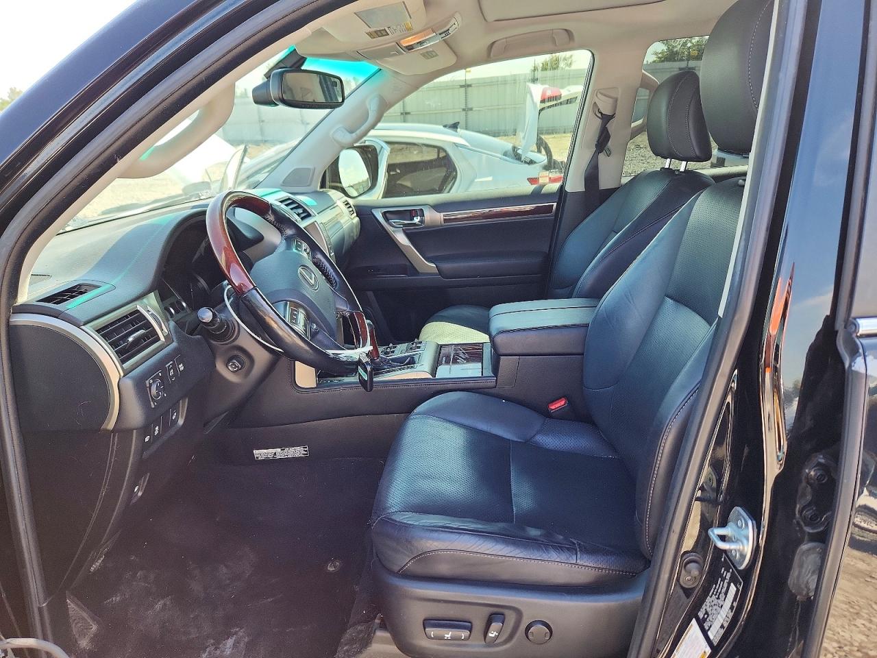 2017 LEXUS GX 460