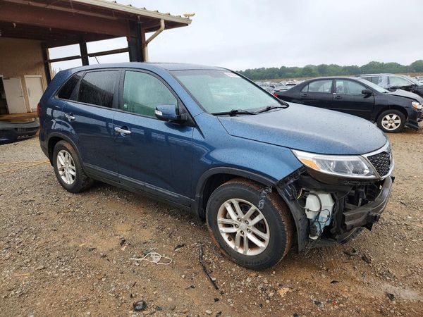 2015 KIA SORENTO GL