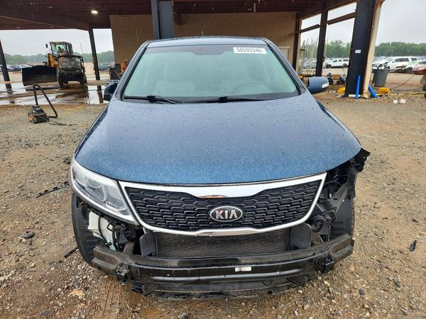 2015 KIA SORENTO GL