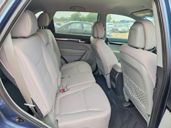 2015 KIA SORENTO GL
