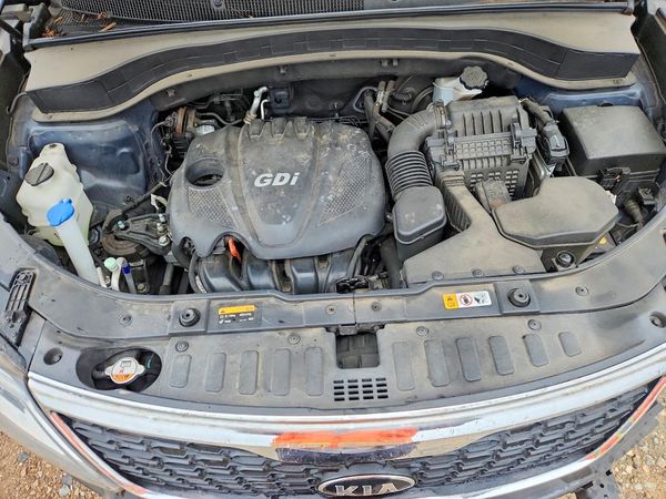 2015 KIA SORENTO GL