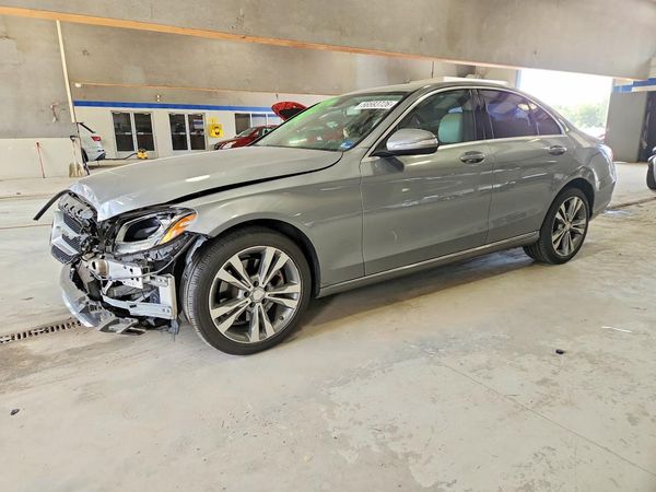 2015 MERCEDES-BENZ C 4-MATIC