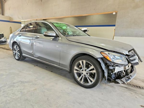 2015 MERCEDES-BENZ C 4-MATIC
