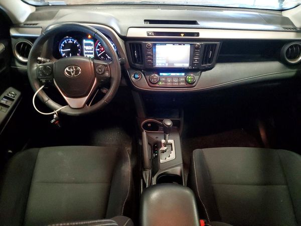 2016 TOYOTA RAV4