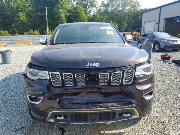 2017 JEEP GRAND CHEROKEE