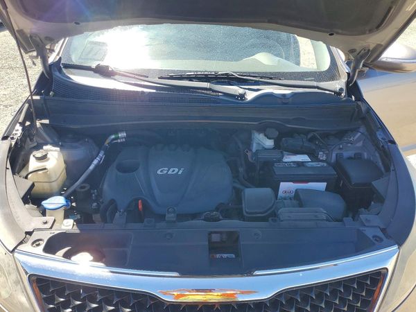 2015 KIA SPORTAGE GLS - Middle level