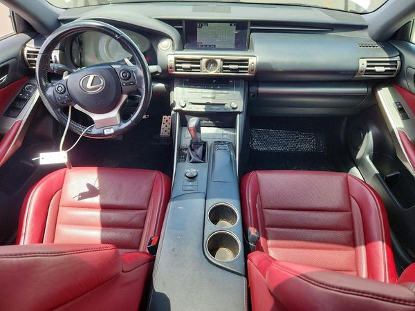2016 LEXUS IS 200t