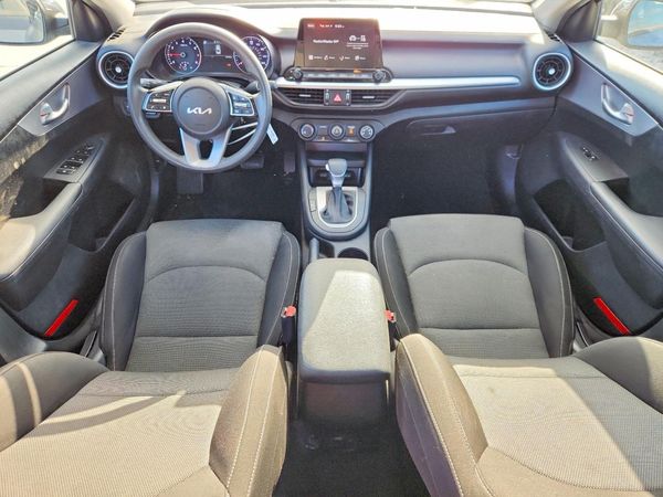 2022 KIA FORTE FE, LXS