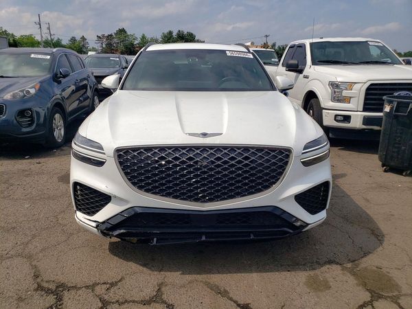 2025 GENESIS GV70