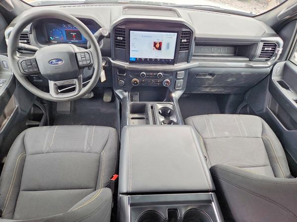 2025 FORD F150 STX
