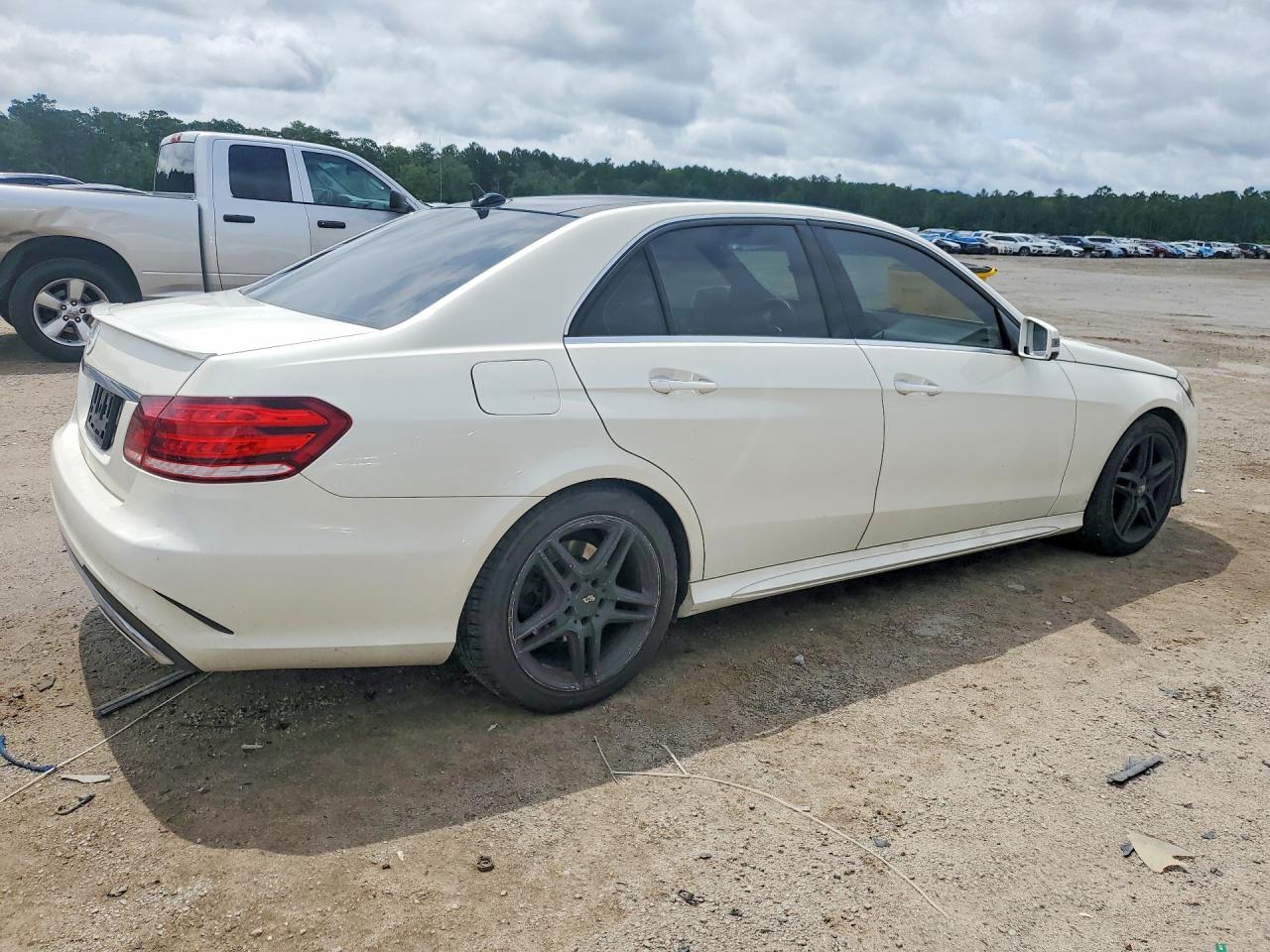 2014 MERCEDES-BENZ E E350