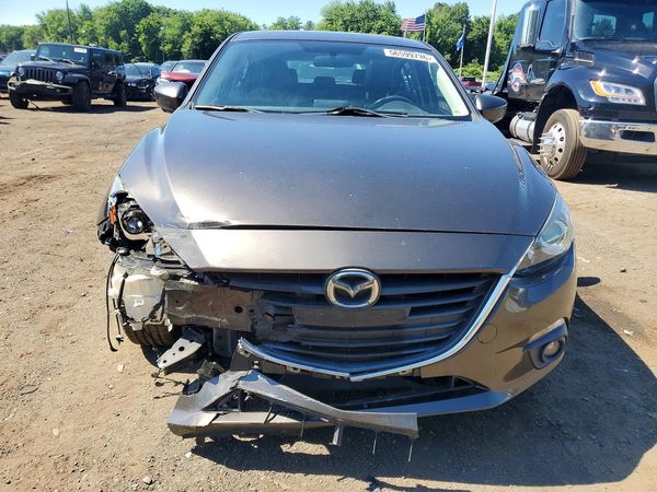 2015 MAZDA 3