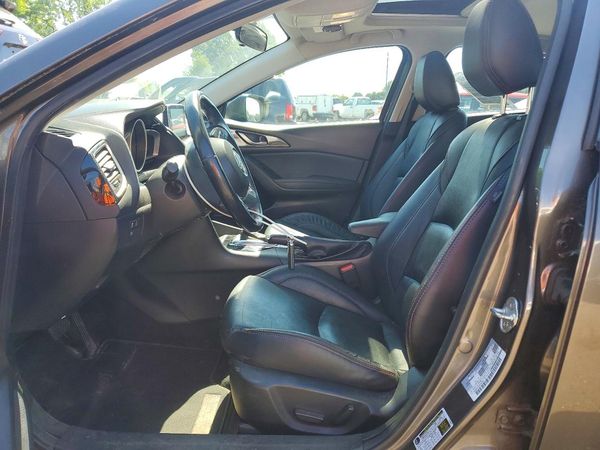 2015 MAZDA 3