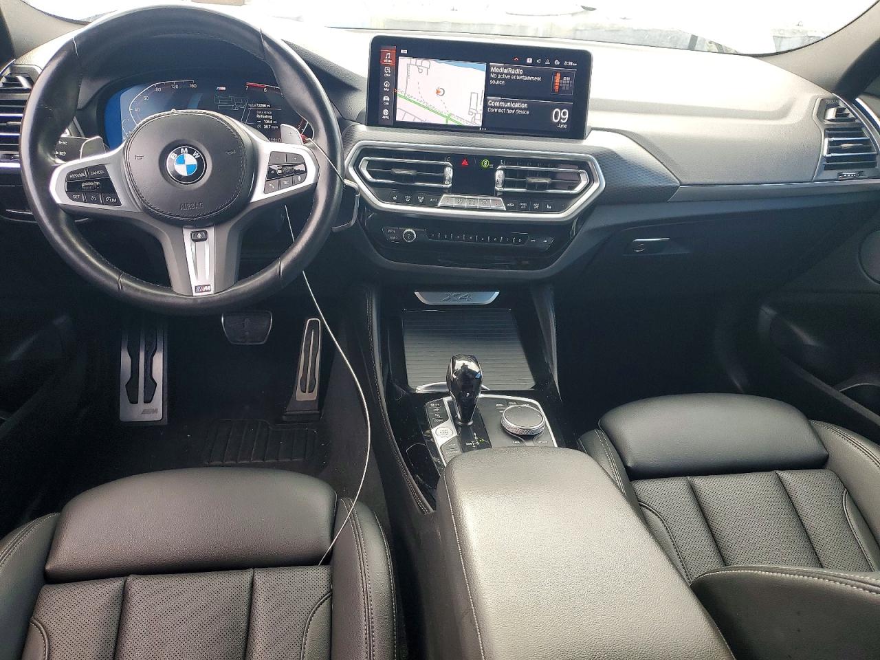 2023 BMW X4 xDrive30i
