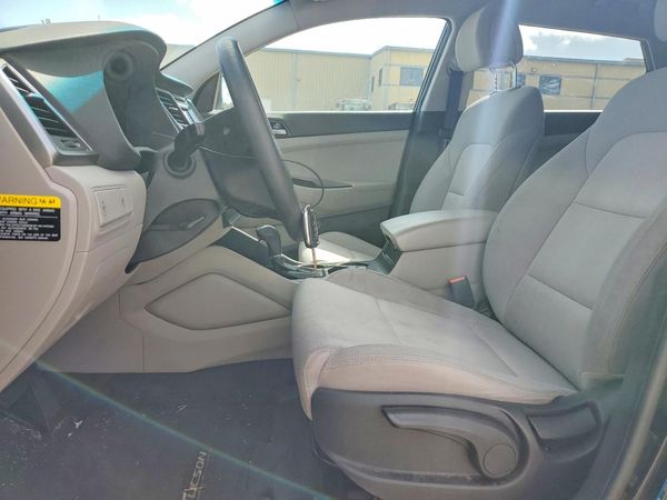 2017 HYUNDAI TUCSON