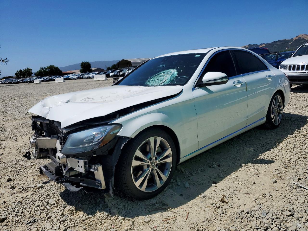2018 MERCEDES-BENZ C C300