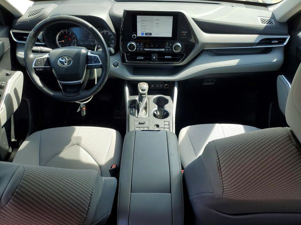 2023 TOYOTA HIGHLANDER