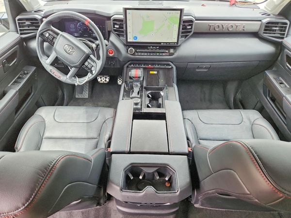 2023 TOYOTA SEQUOIA